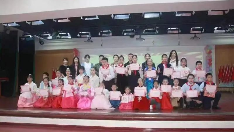 목단강시조선족소학교에서 이야기 경연 대회 개최
