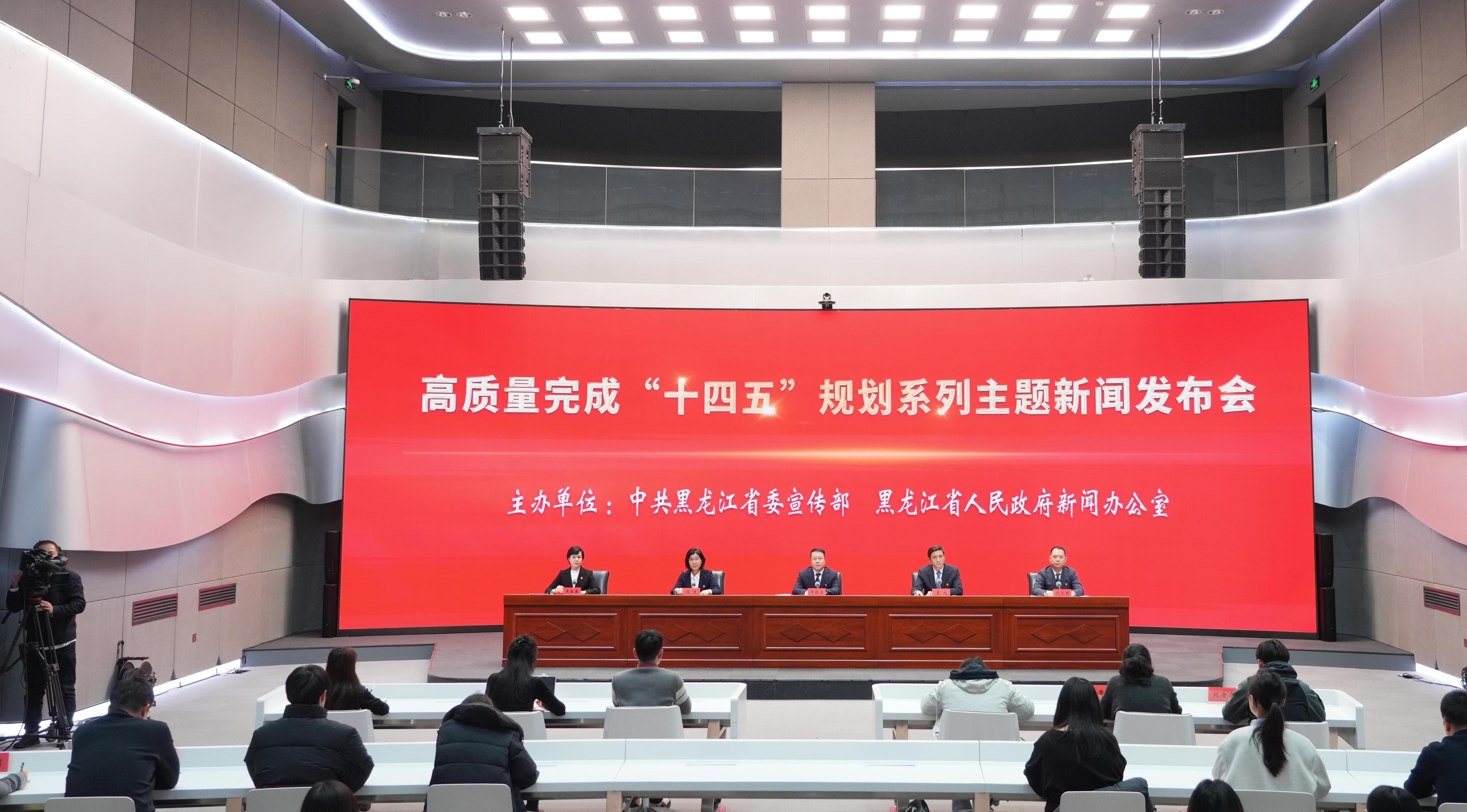 뉴스브리핑 | 룡강교육강성 건설 상징적 성과 이룩