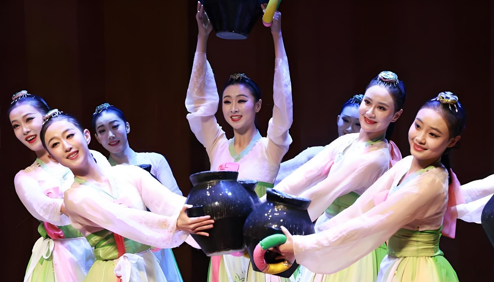 연변가무단, 상해 당대음악축제서 조선족문화매력 발산