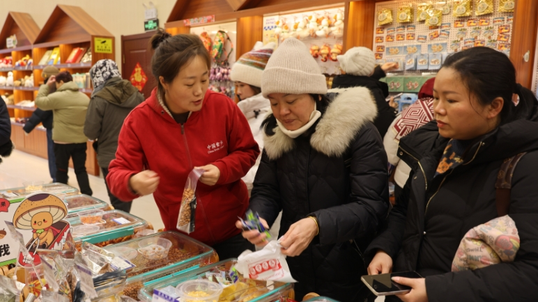 설향의 국영상점에서 질 좋은 상품 판매