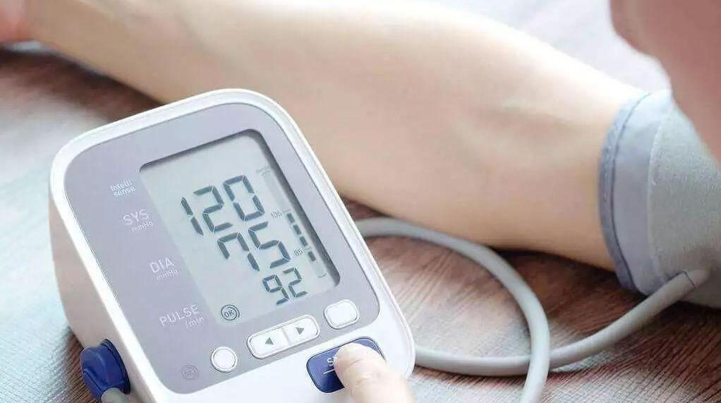 일상에서 혈압 낮추는 방법