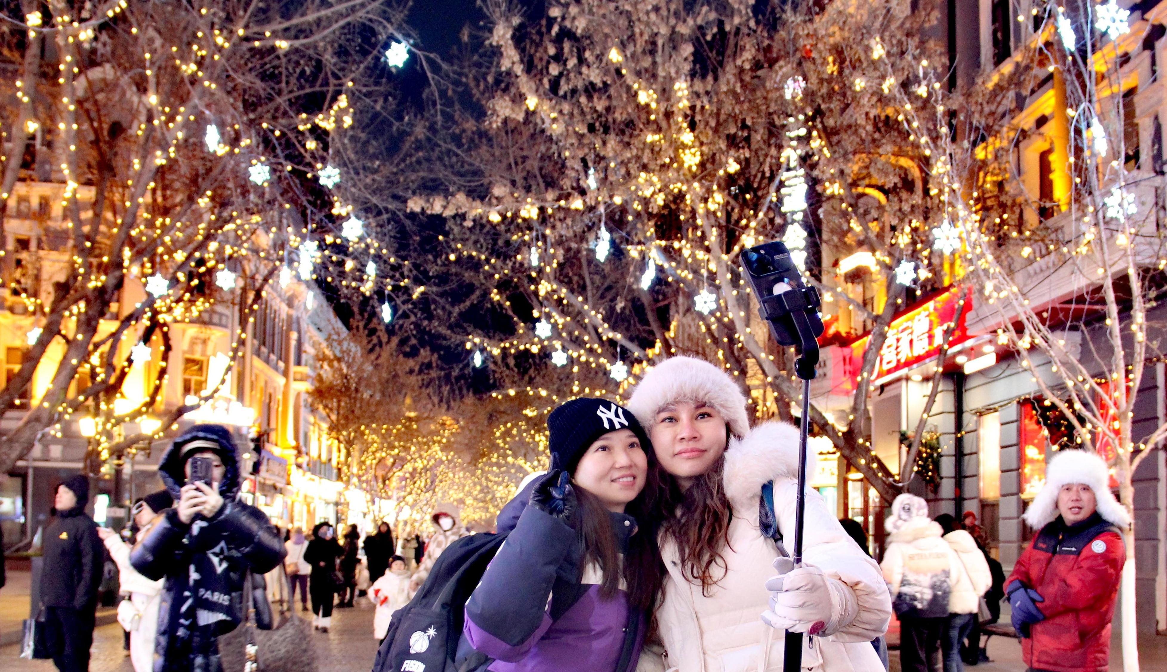 불야성으로 변신한 할빈의 '백년거리'