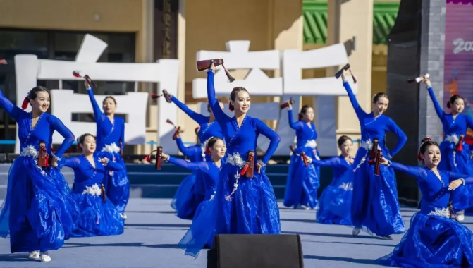 조선족 무용, 전통과 혁신으로 중화민족의 ‘동심원’ 그린다