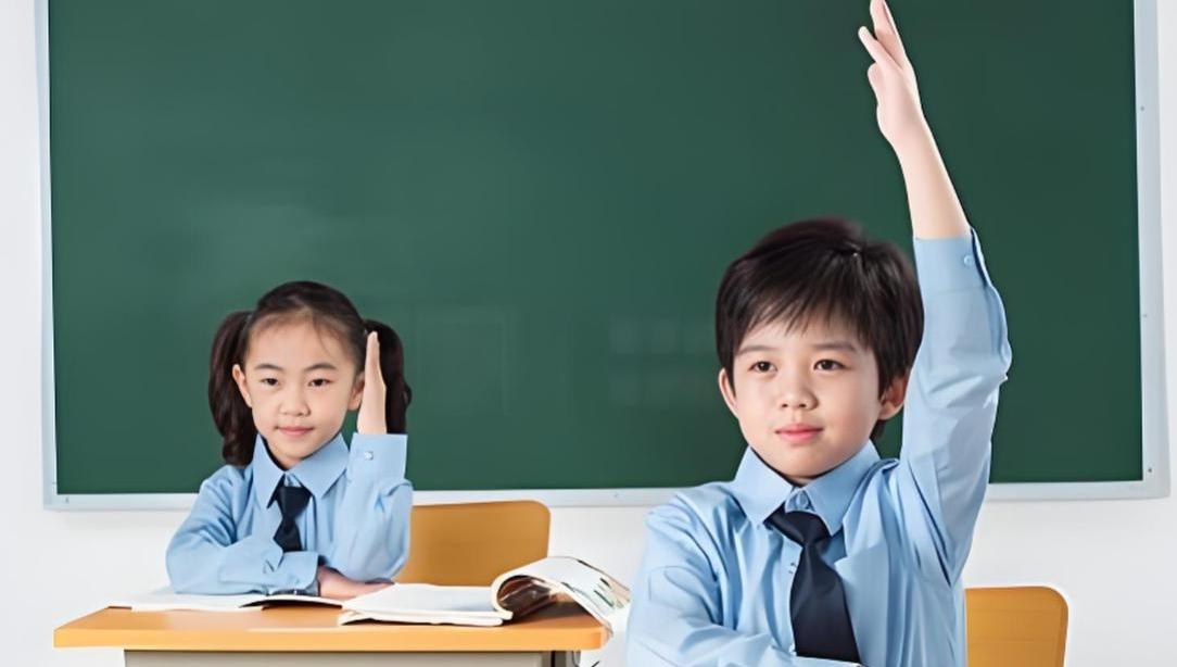 아이에게 질문할 줄 아는 것이 매우 중요하다고 알려줘야
