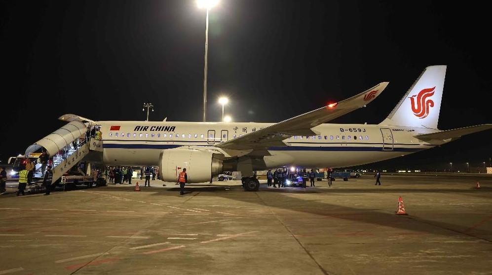 중국국제항공 C919 할빈 성공적 첫 취항